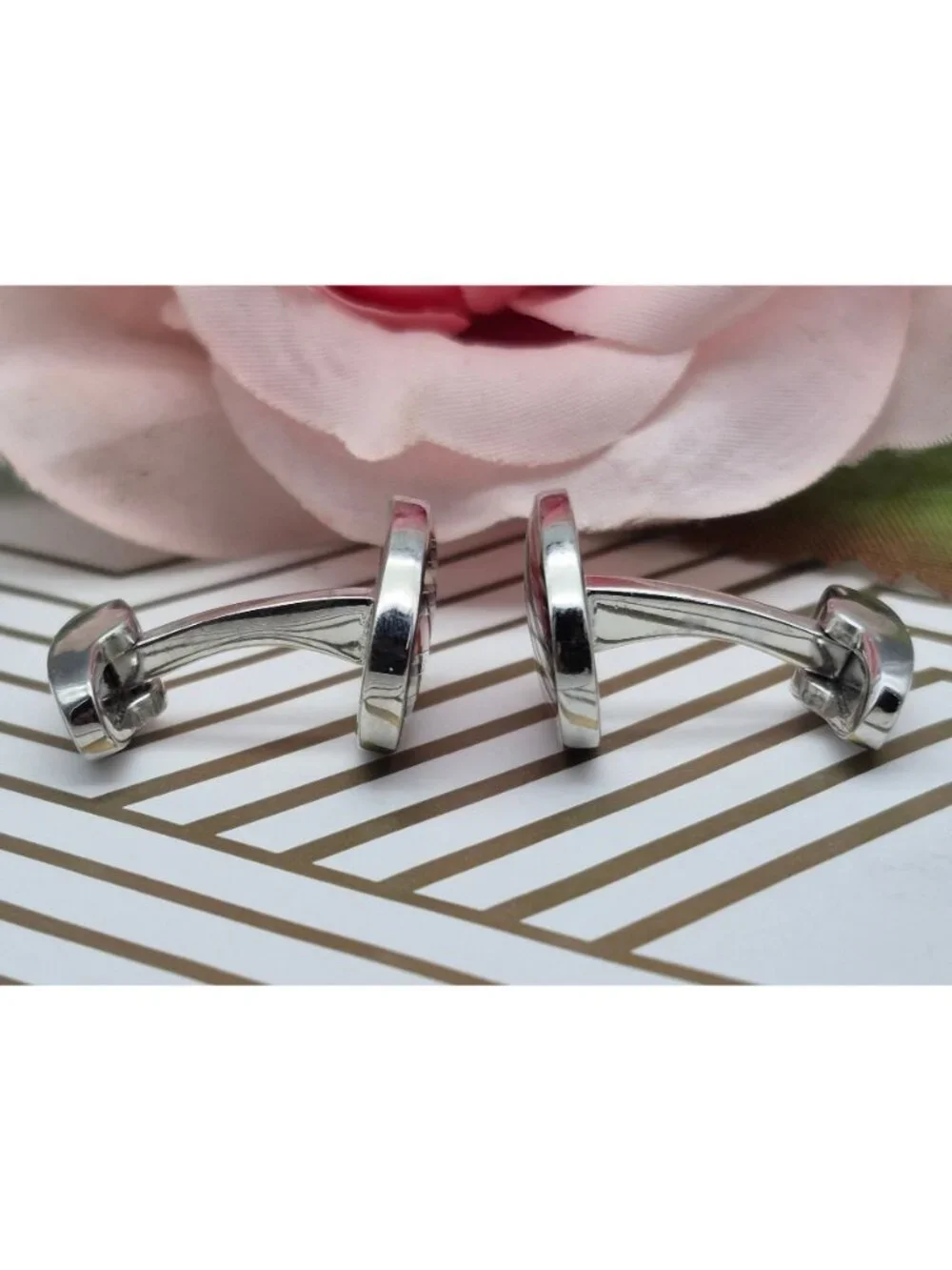 Jos A. Bank Mens Silver Tone Cufflinks Striped Red & Black Oval Design